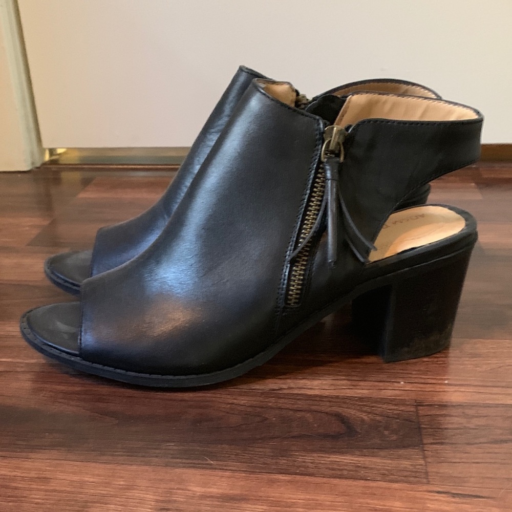 Adam Tucker shoes
